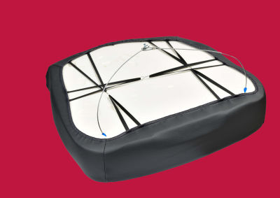 A clever system of laying with cable allows to set the universal seat cushion on any metal seat frame